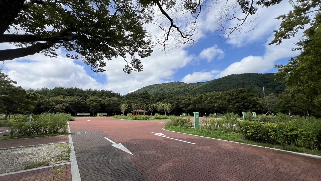 캠핑용자동차전용야영지 전경